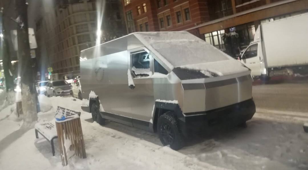 테슬라, ‘사이버 밴’ 출시?⋯사이버 트럭 닮은 중국산 전기밴 등장