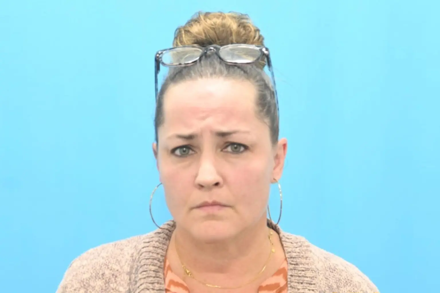 앨라배마 중학교 교사, 12세 학생 성폭행 혐의로 체포